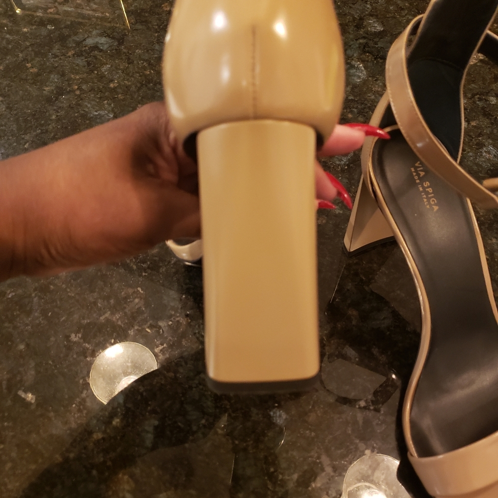 *CLOSET CLEANOUT* Via Spiga Sandals - Picture 8 of 8